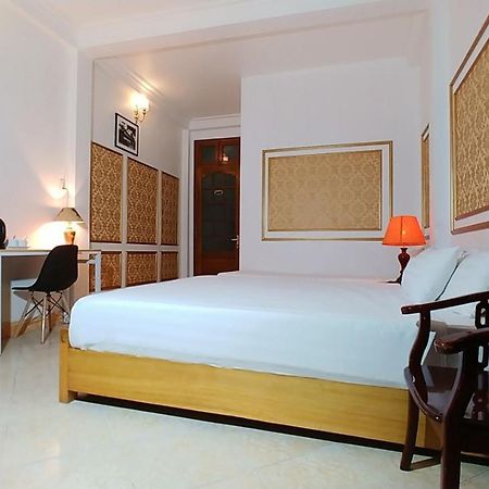 Discovery Hotel Hanoi Buitenkant foto